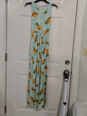 Pineapple Print Maxi Dress in Mint